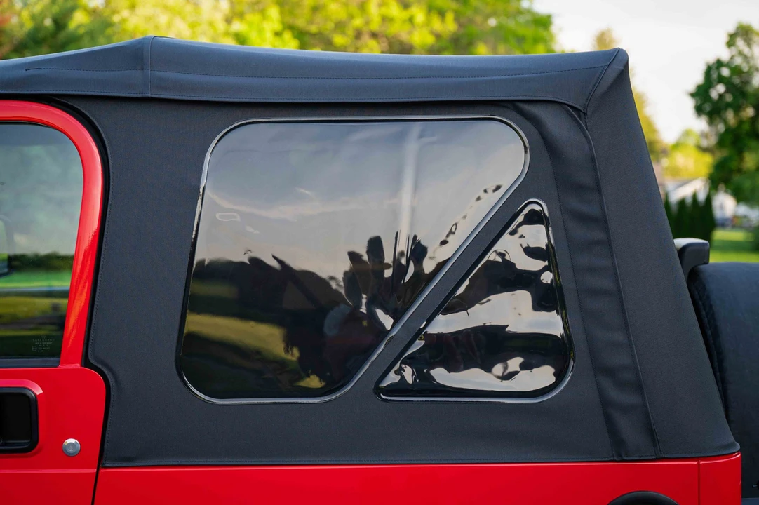 2005 Jeep TJ Wrangler - Image 25 of 31