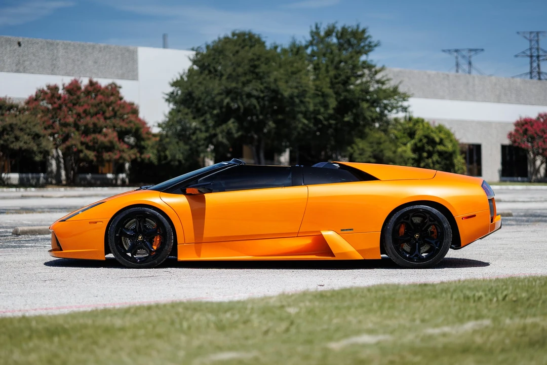 2005 Lamborghini Murcielago - Image 14 of 31