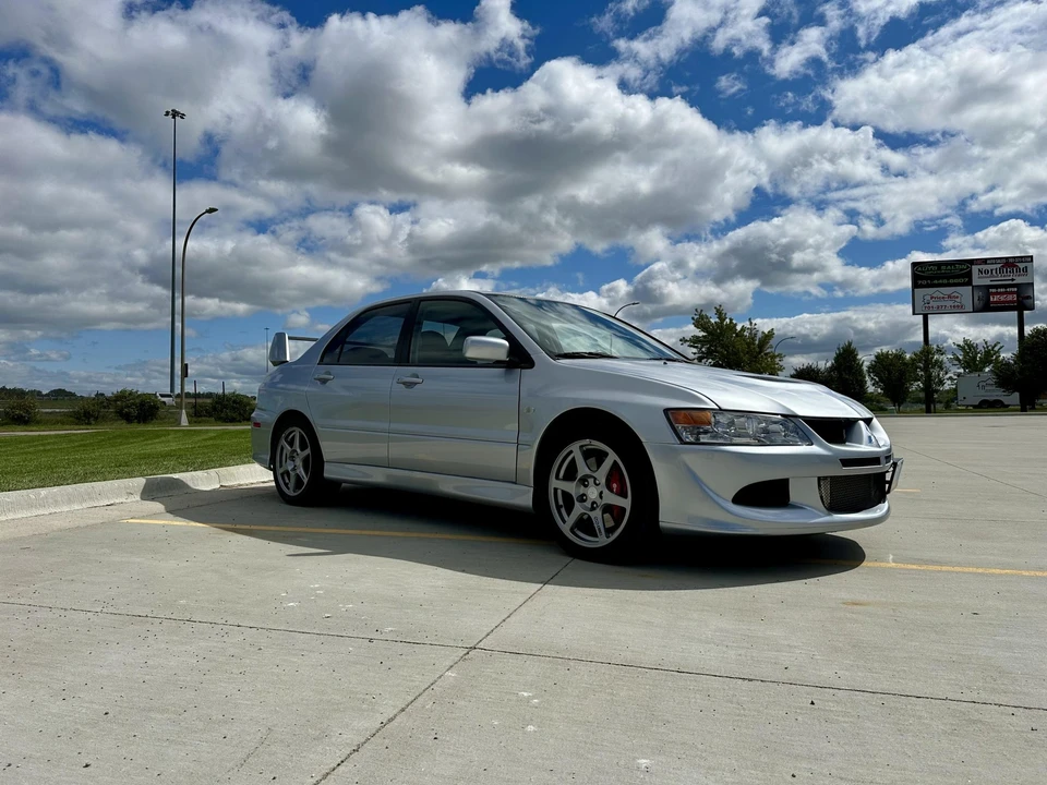 2005 Mitsubishi Lancer Evolution VIII 7th Gen - Image 11 of 31