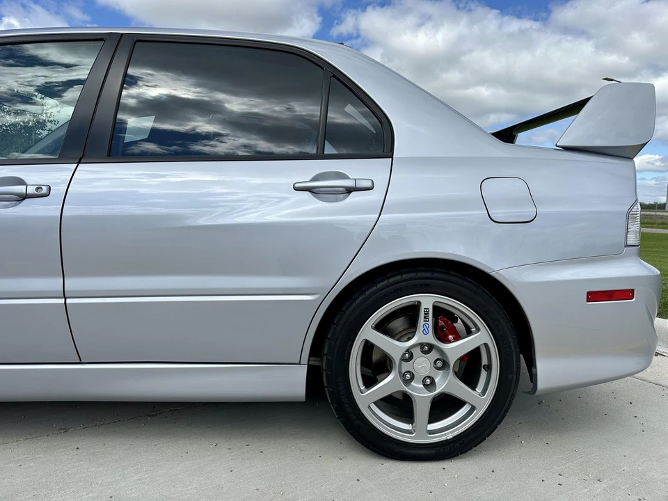 2005 Mitsubishi Lancer Evolution VIII 7th Gen - Image 22 of 31