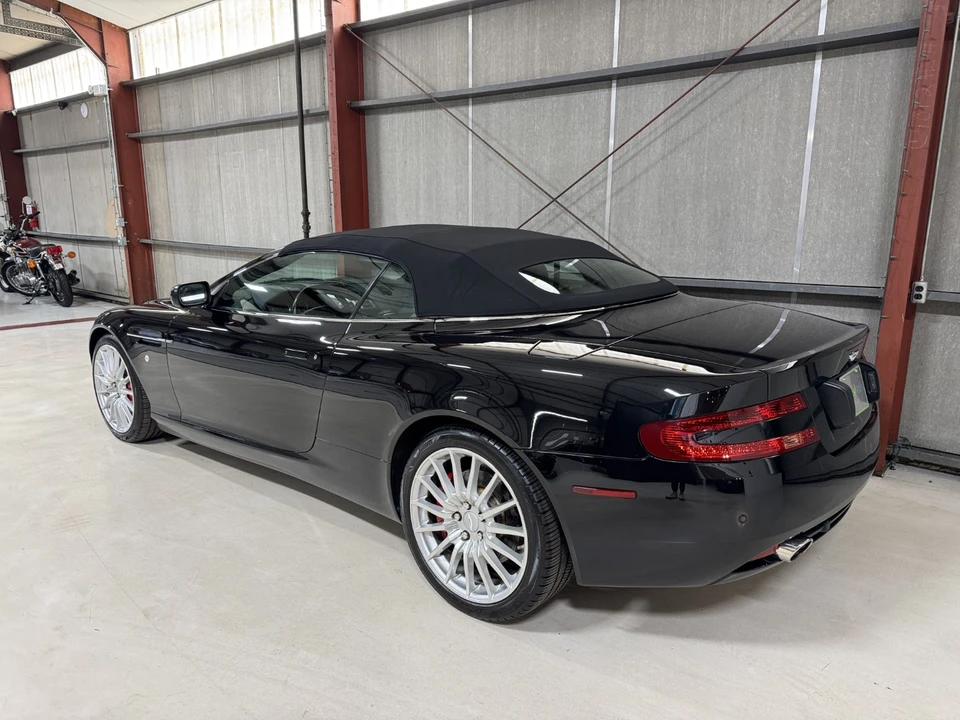2006 Aston Martin DB9 - Image 24 of 31