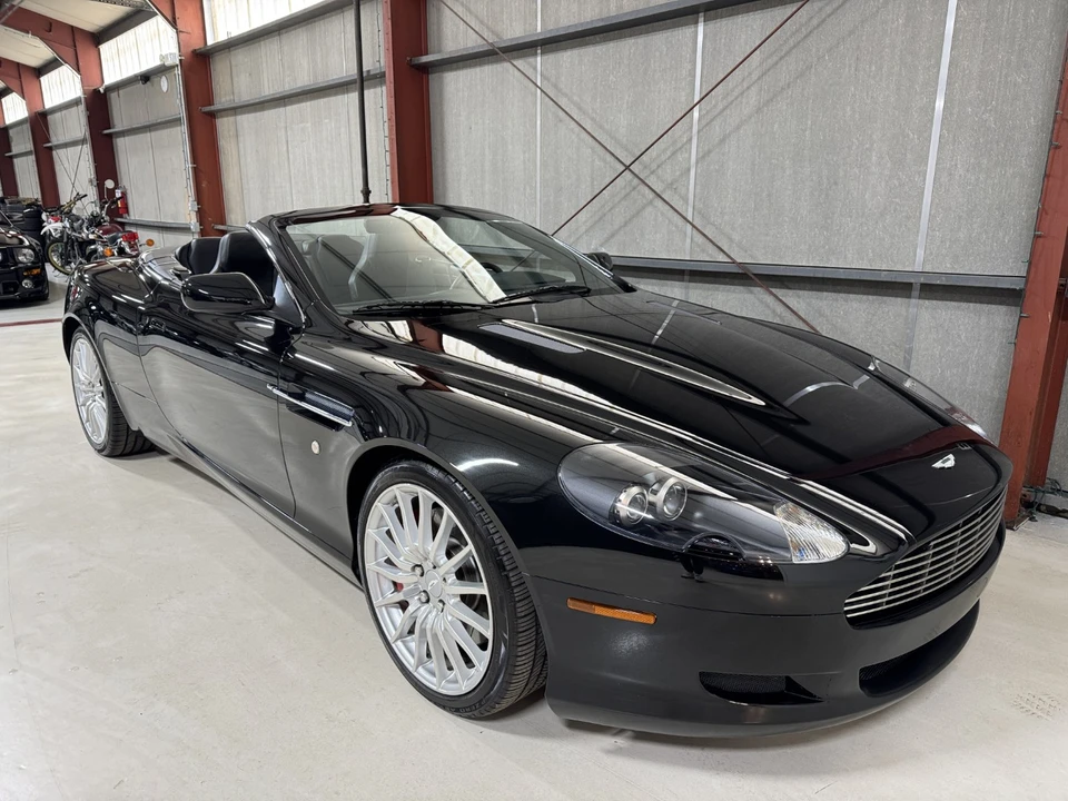 2006 Aston Martin DB9 - Image 16 of 31