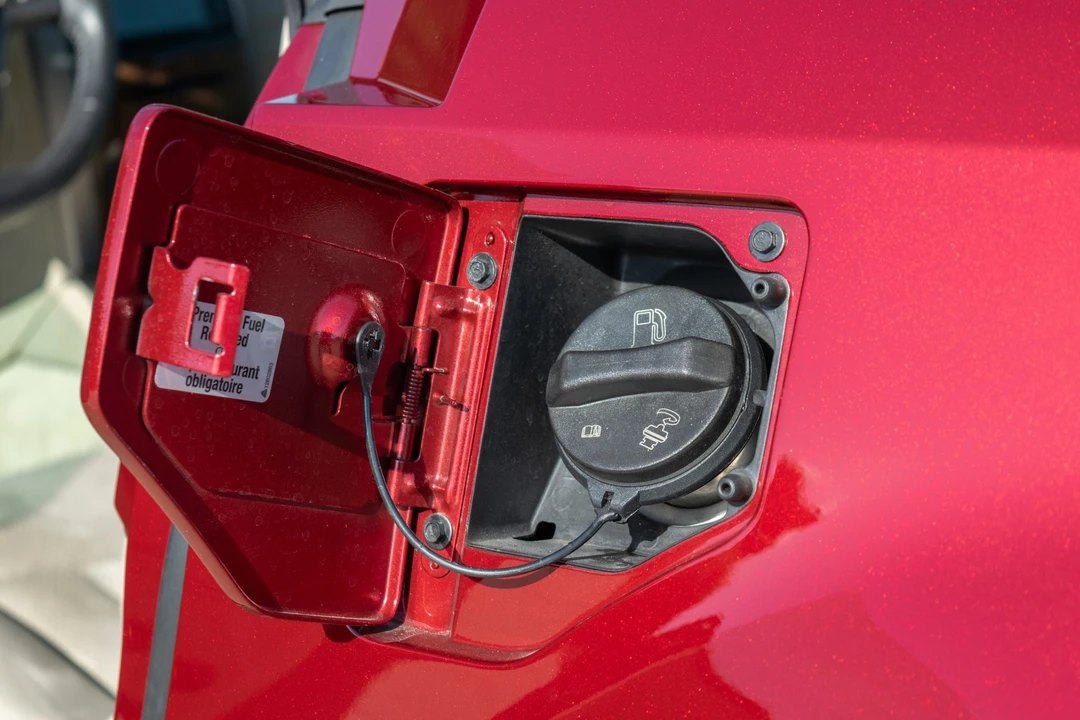 2006 Cadillac XLR-V - Image 31 of 31