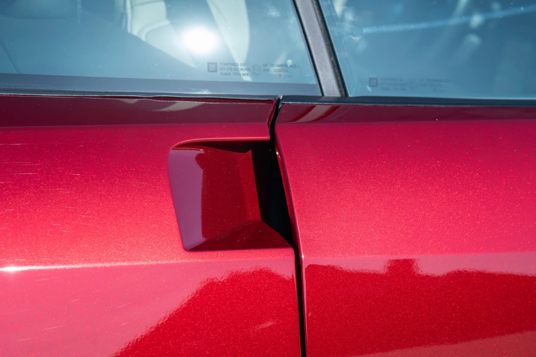 2006 Cadillac XLR-V - Image 26 of 31
