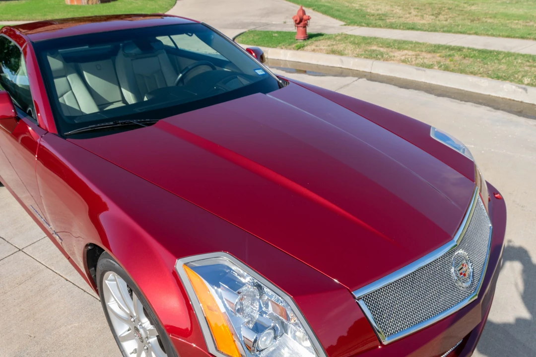 2006 Cadillac XLR-V - Image 15 of 31
