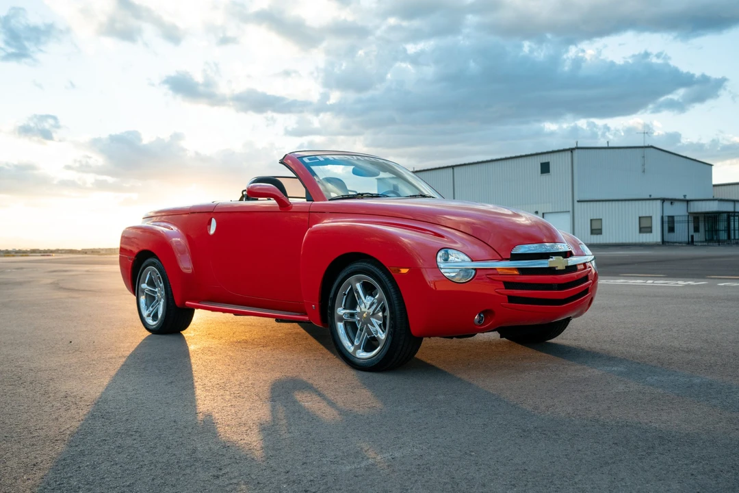 2006 Chevrolet SSR - Image 16 of 31