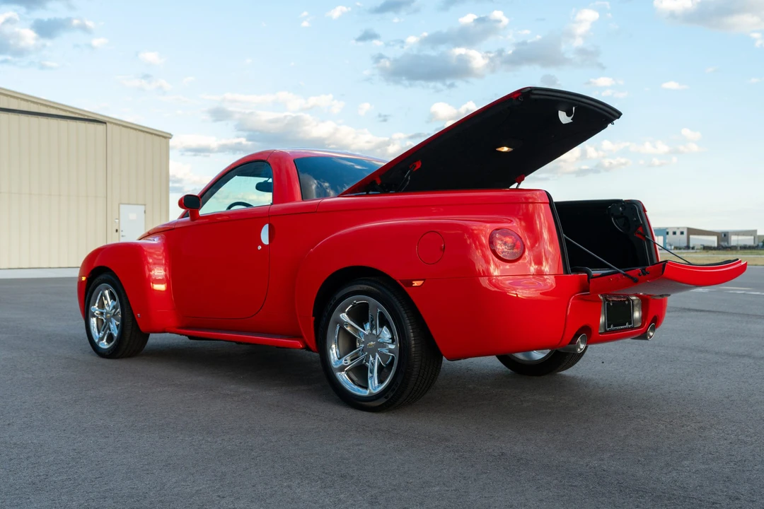 2006 Chevrolet SSR - Image 21 of 31