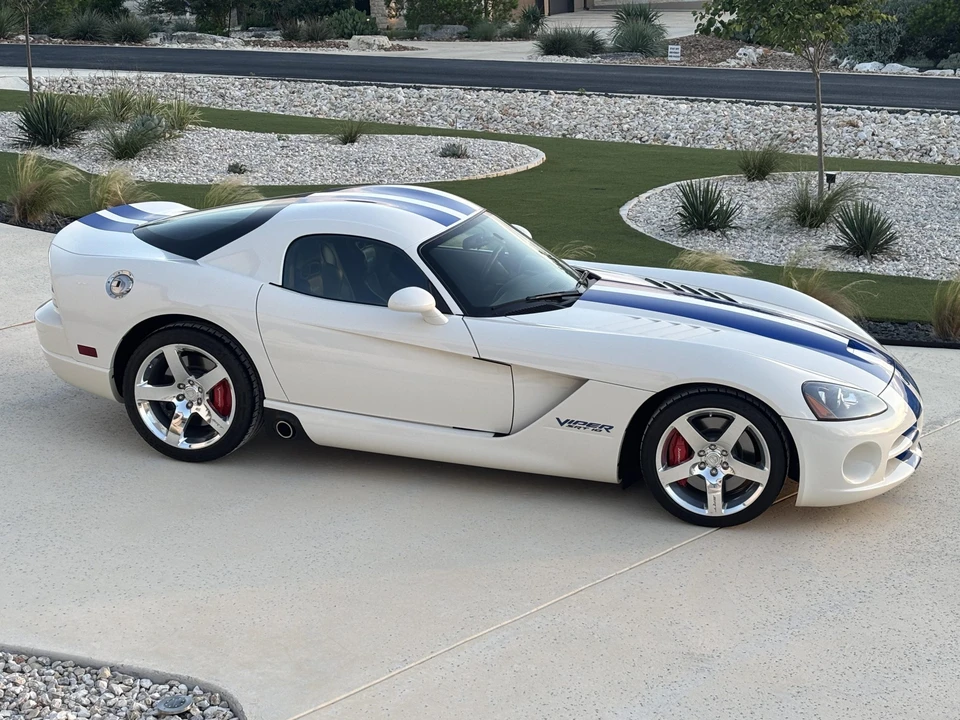 2006 Dodge Viper 3rd Gen - Image 28 of 31