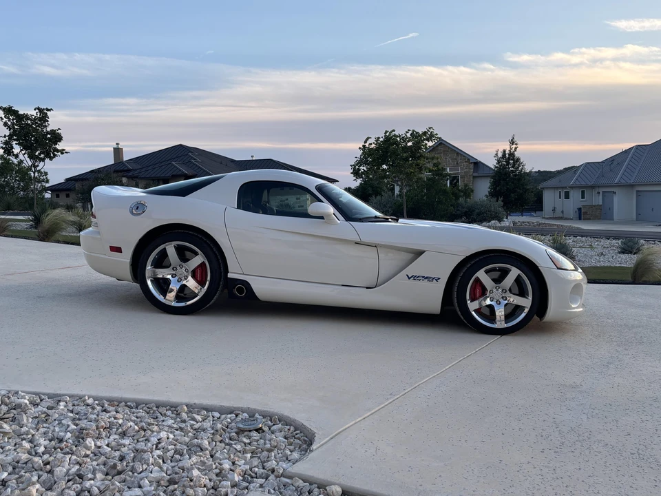 2006 Dodge Viper 3rd Gen - Image 27 of 31