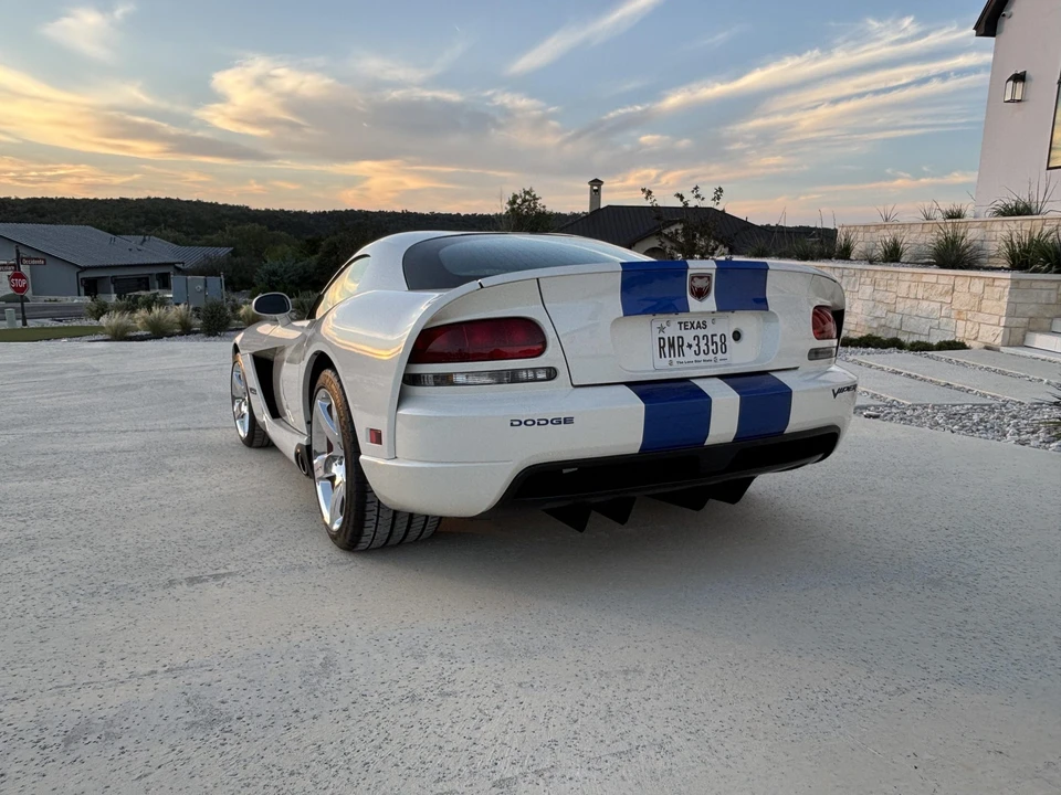 2006 Dodge Viper 3rd Gen - Image 23 of 31