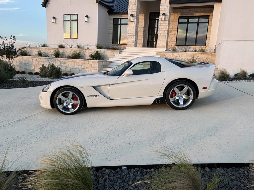 2006 Dodge Viper 3rd Gen - Image 19 of 31