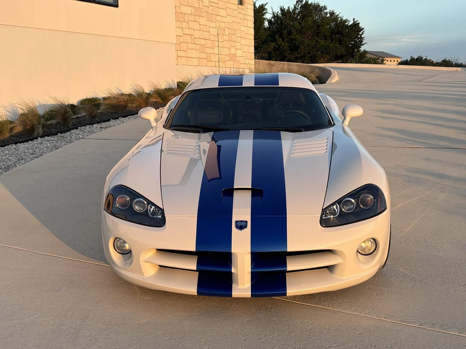 2006 Dodge Viper 3rd Gen - Image 16 of 31