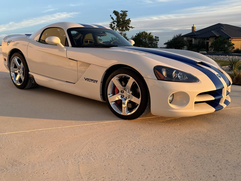 2006 Dodge Viper 3rd Gen - Image 11 of 31
