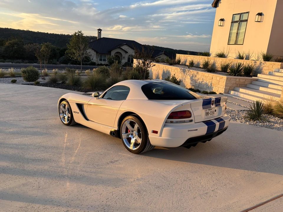 2006 Dodge Viper 3rd Gen - Image 6 of 31
