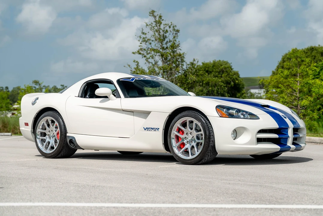 2006 Dodge Viper 3rd Gen - Image 7 of 31