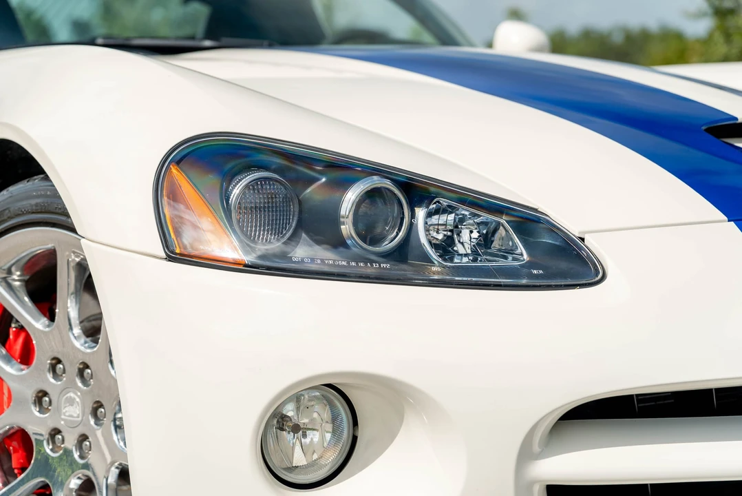 2006 Dodge Viper 3rd Gen - Image 18 of 31