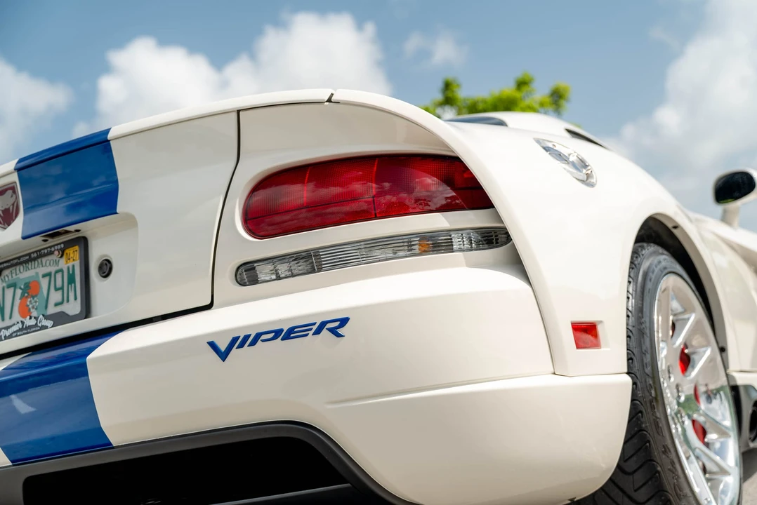 2006 Dodge Viper 3rd Gen - Image 29 of 31
