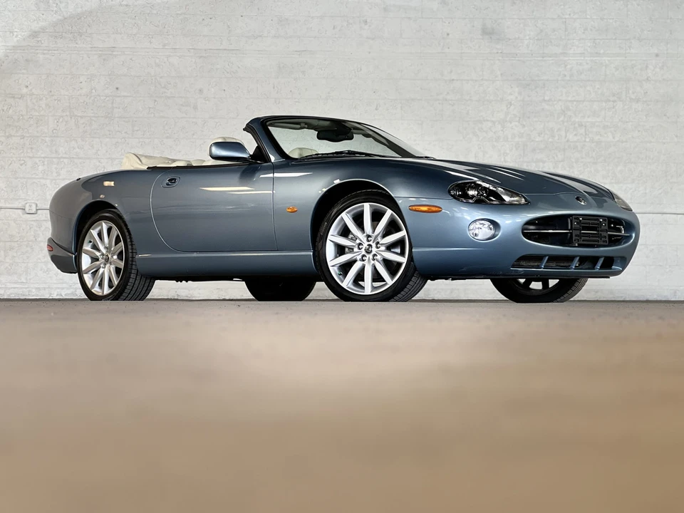 2006 Jaguar X100 XK8 - Image 13 of 31