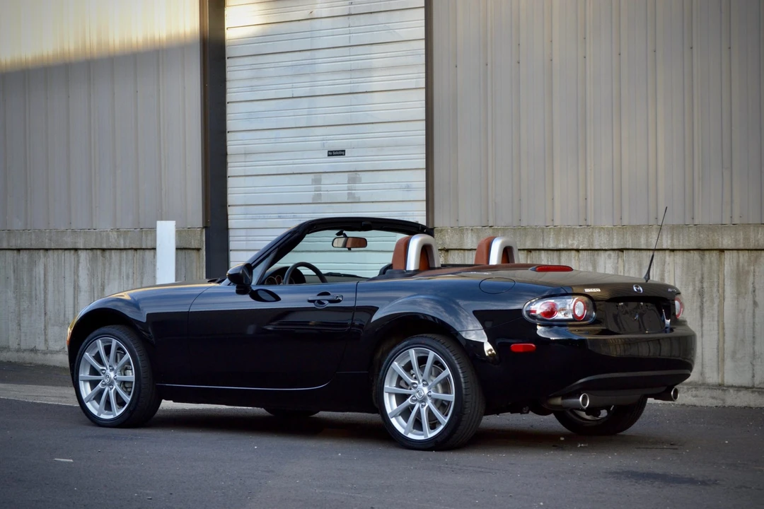 2006 Mazda NC MX-5 Miata - Image 14 of 31