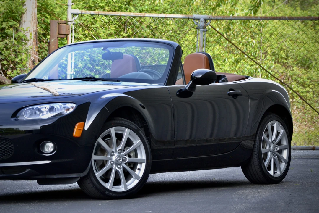 2006 Mazda NC MX-5 Miata - Image 27 of 31
