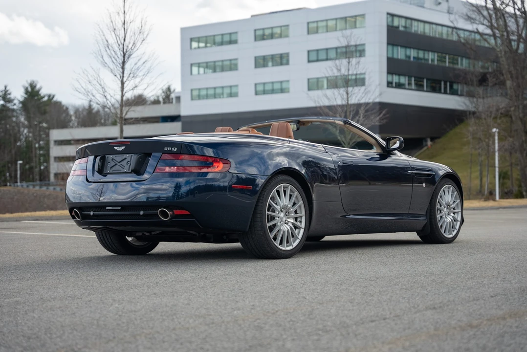 2007 Aston Martin DB9 - Image 13 of 31