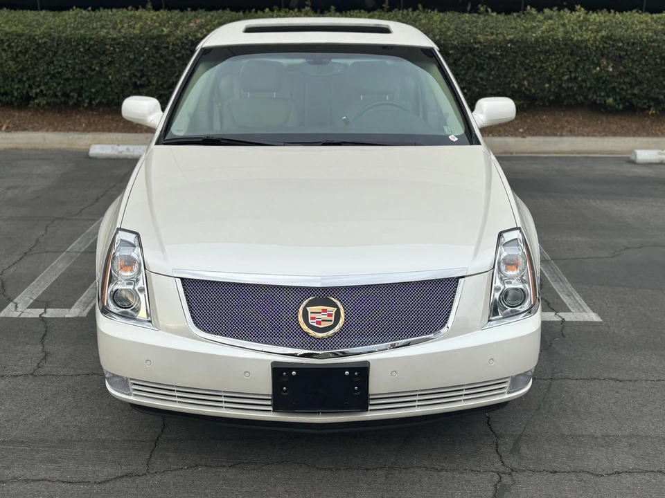 2007 Cadillac DTS - Image 16 of 31