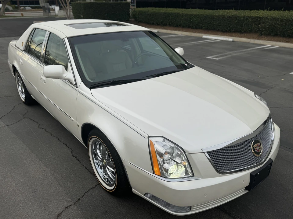 2007 Cadillac DTS - Image 25 of 31
