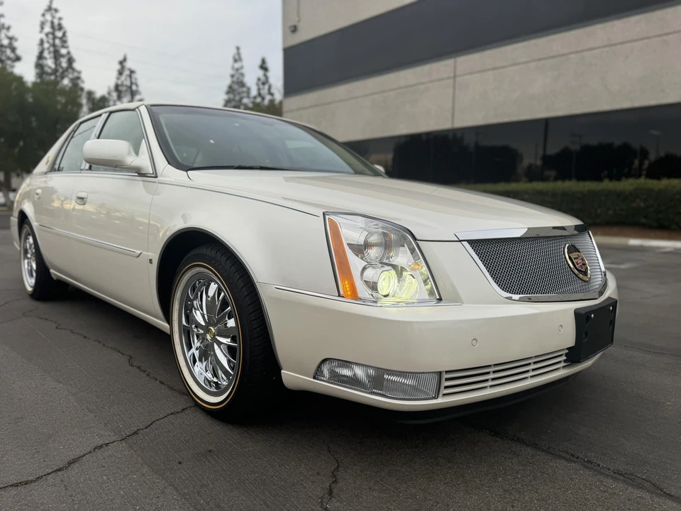 2007 Cadillac DTS - Image 26 of 31
