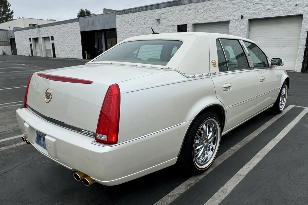 2007 Cadillac DTS - Image 31 of 31