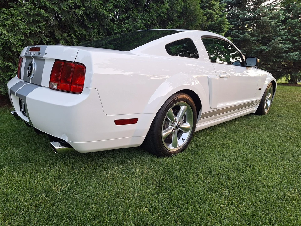 2007 Ford - Image 17 of 31
