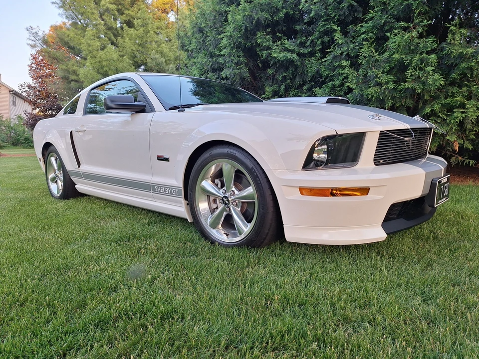 2007 Ford - Image 11 of 31