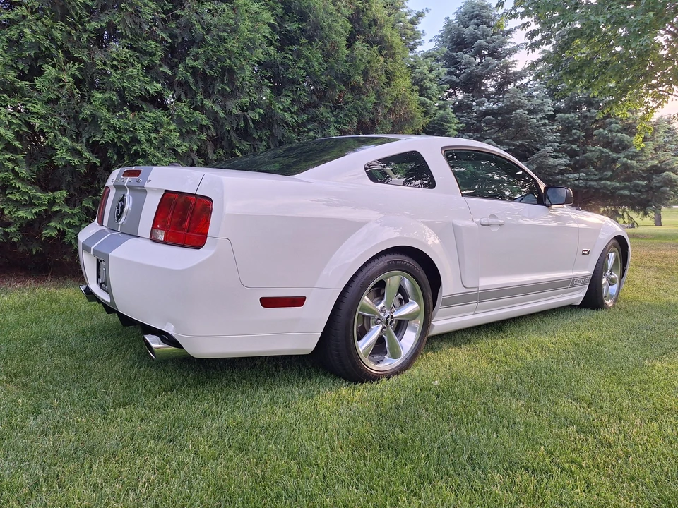 2007 Ford - Image 16 of 31