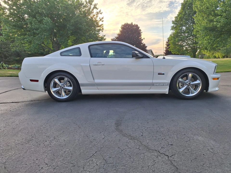 2007 Ford - Image 15 of 31