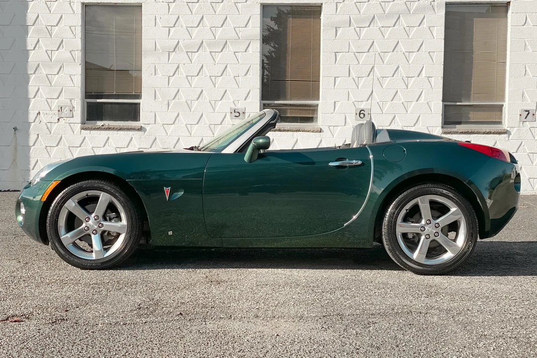 2007 Pontiac Solstice - Image 4 of 31