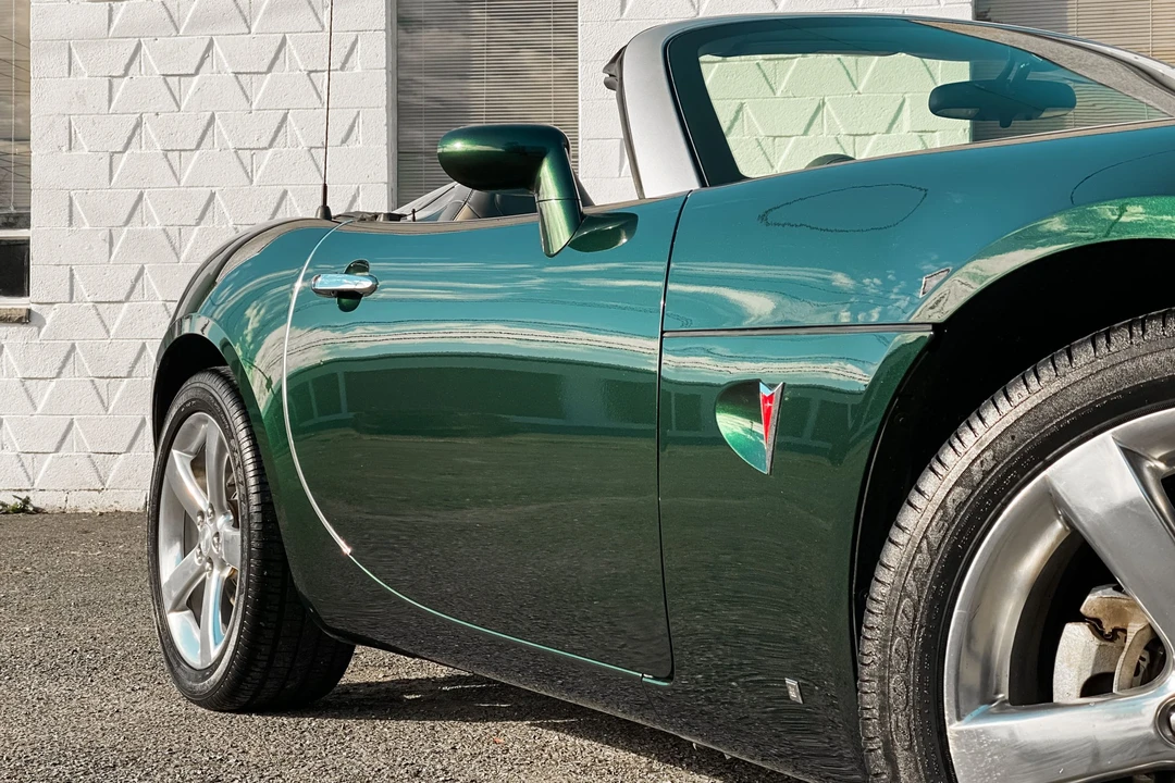 2007 Pontiac Solstice - Image 29 of 31