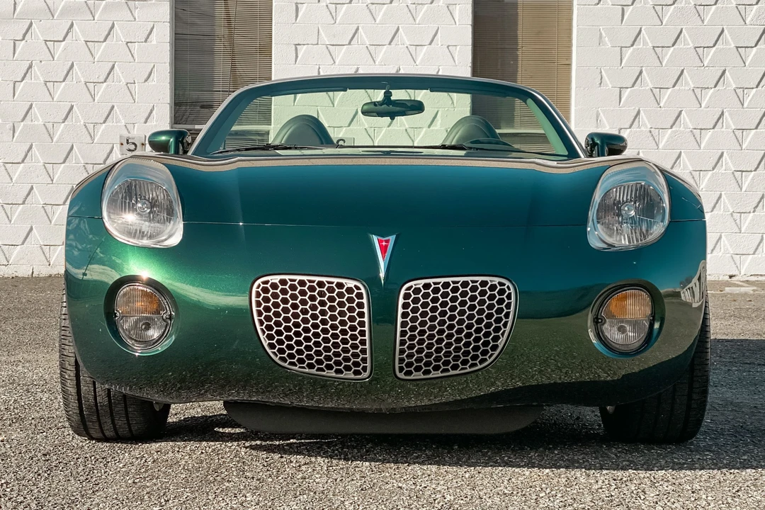 2007 Pontiac Solstice - Image 18 of 31