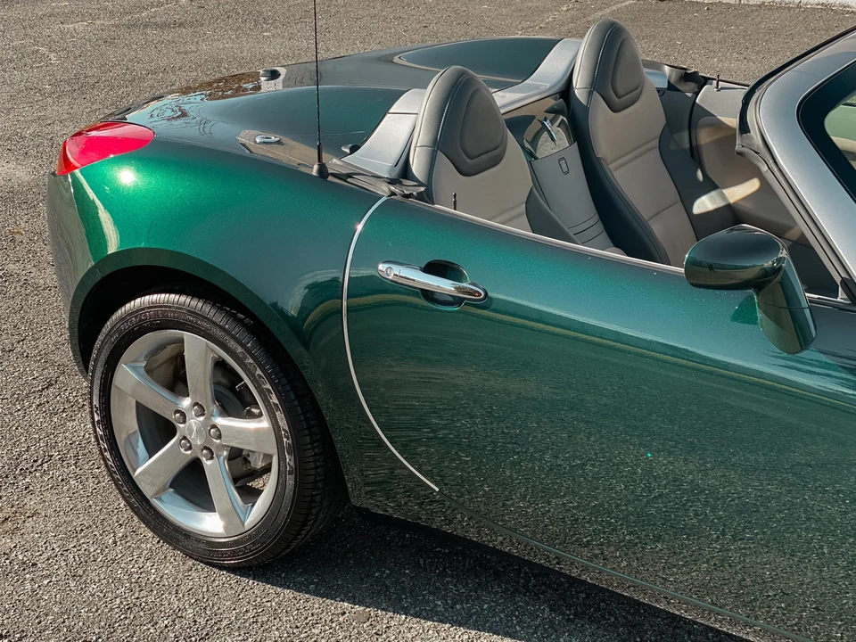 2007 Pontiac Solstice - Image 26 of 31