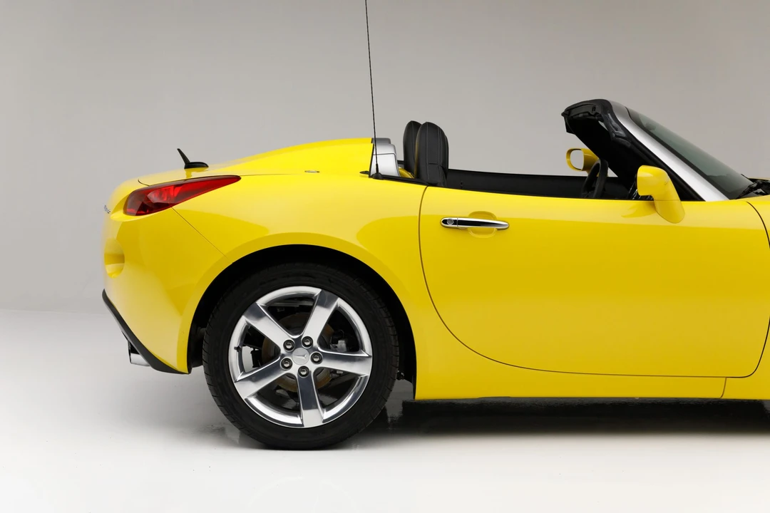 2007 Pontiac Solstice GXP - Image 20 of 31