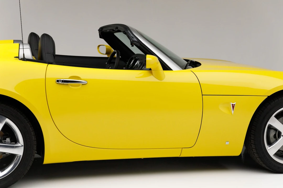 2007 Pontiac Solstice GXP - Image 28 of 31