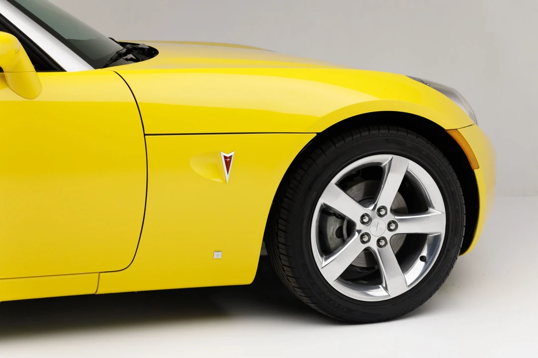 2007 Pontiac Solstice GXP - Image 29 of 31