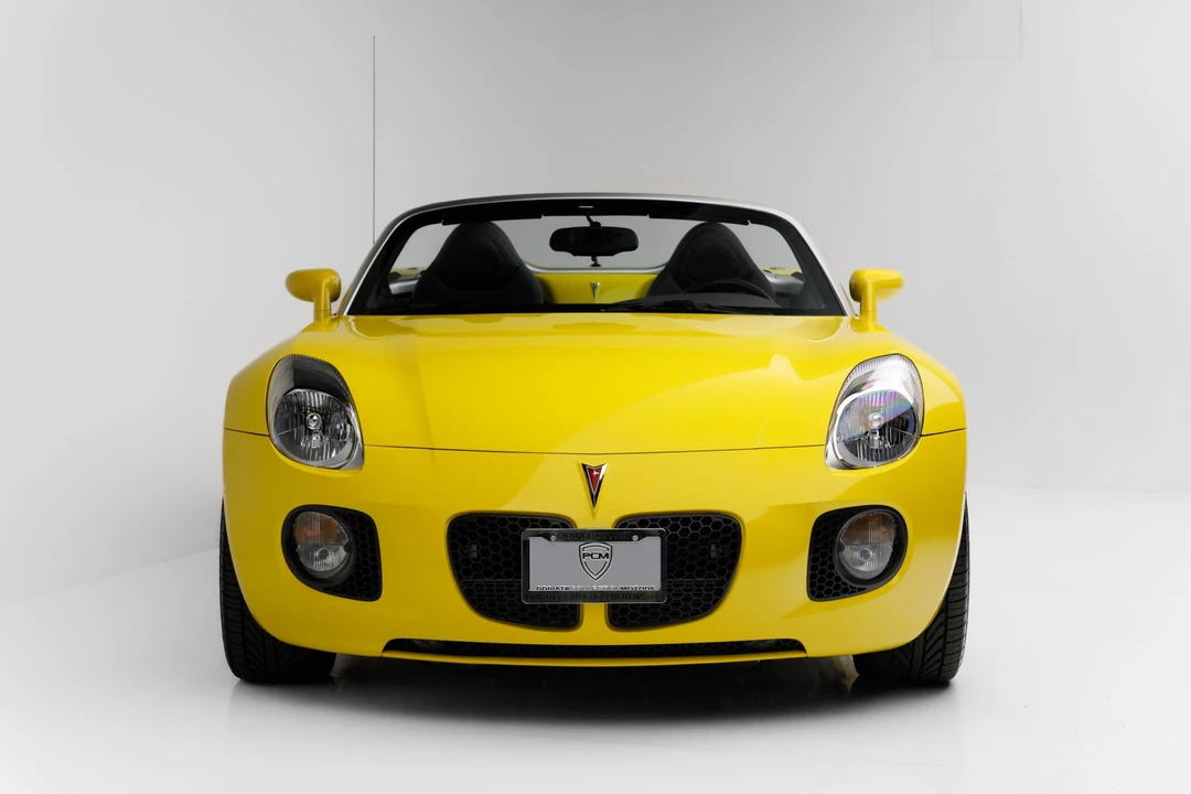 2007 Pontiac Solstice GXP - Image 10 of 31