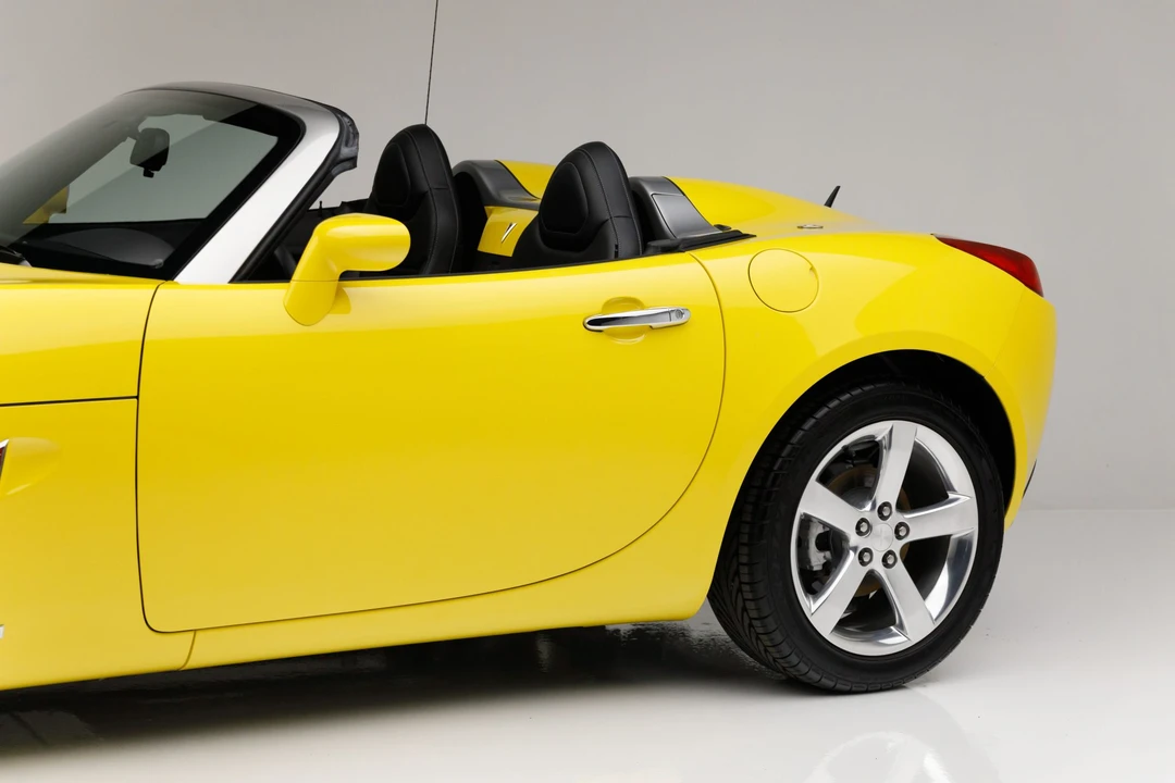 2007 Pontiac Solstice GXP - Image 26 of 31