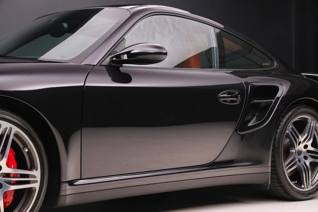 2007 Porsche 997 Turbo - Image 25 of 31