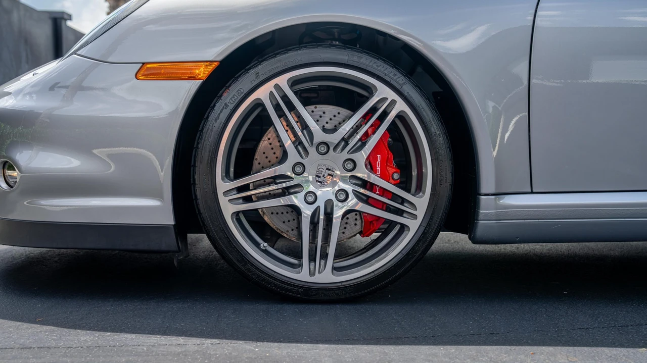 2007 Porsche 997 Turbo - Image 31 of 31