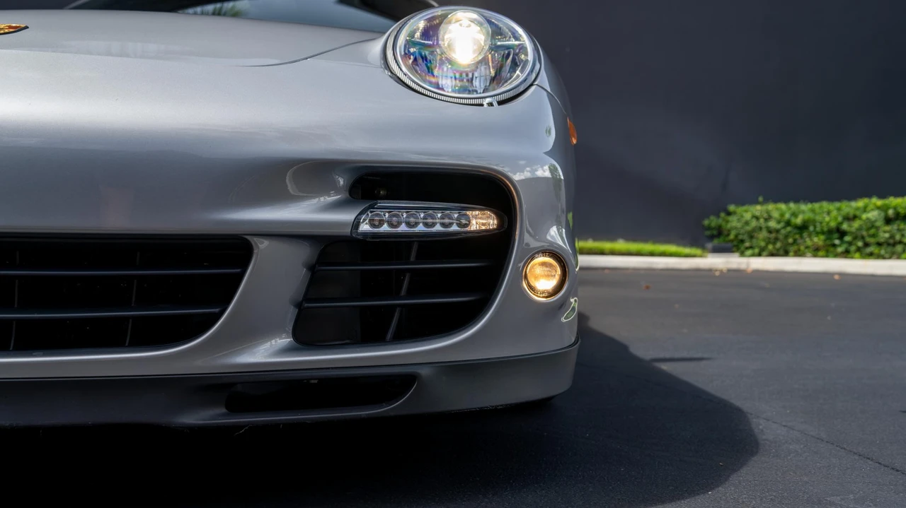2007 Porsche 997 Turbo - Image 23 of 31