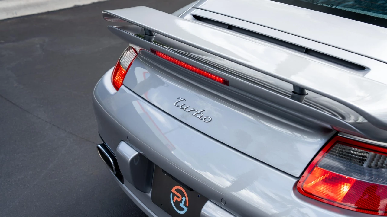 2007 Porsche 997 Turbo - Image 15 of 31
