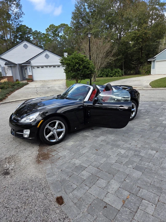 2007 Saturn Sky - Image 25 of 31