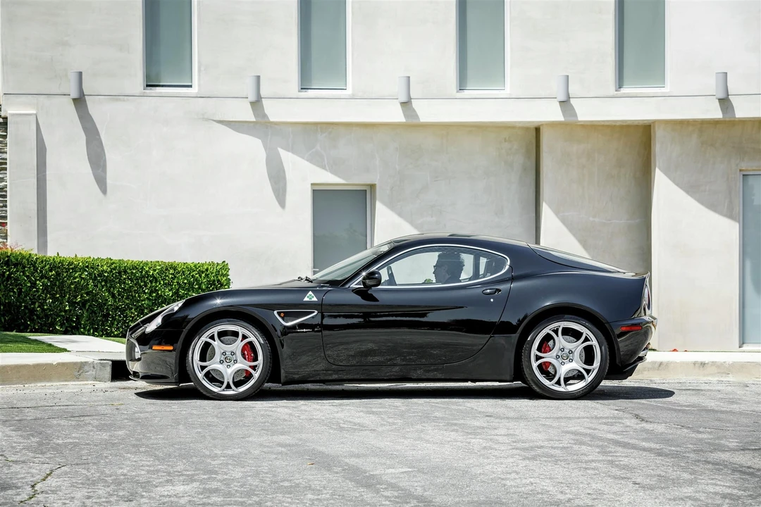2008 Alfa Romeo 8C Competizione - Image 10 of 31