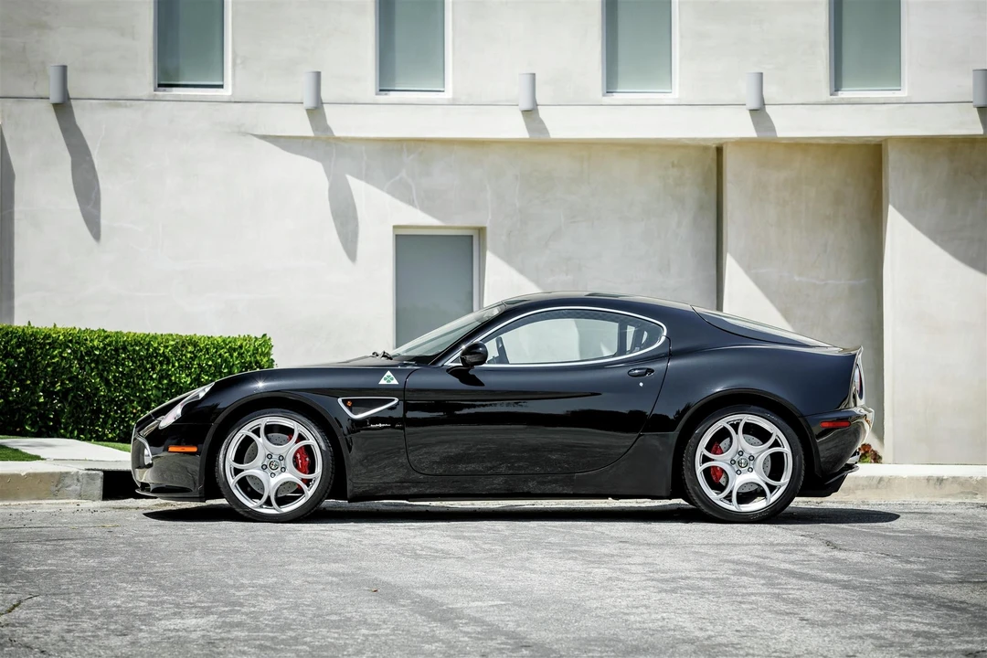 2008 Alfa Romeo 8C Competizione - Image 11 of 31
