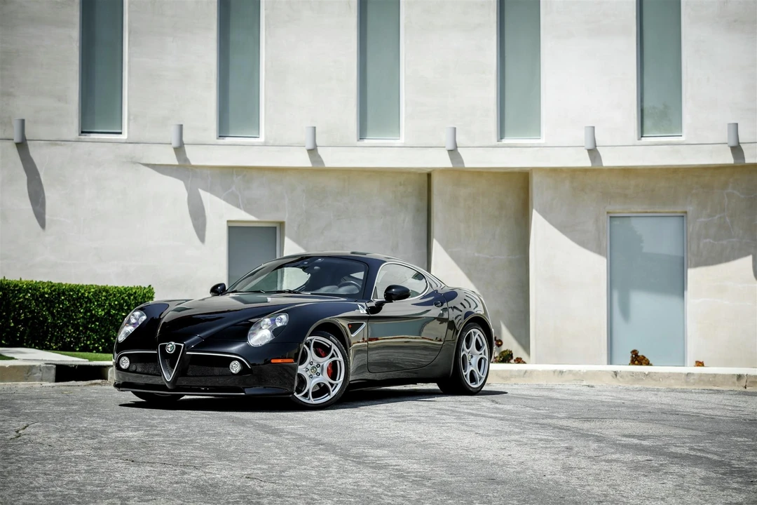 2008 Alfa Romeo 8C Competizione - Image 9 of 31